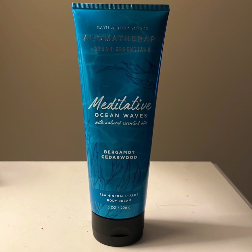 *RETIRED* Bath and Body Works “Meditative” Aromatherapy Moisturizing Body Cream